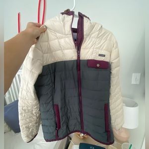 patagonia women’s multicolored jacket